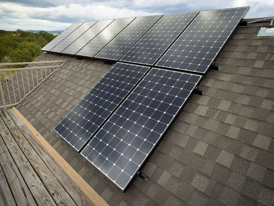 How Many Solar Panels Do I Need in UK? 