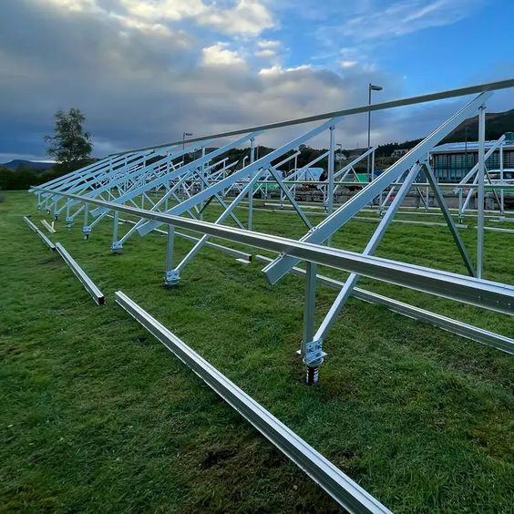 Fixed-Tilt Solar Mounting Rails